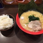 豚骨醤油ラーメン＋ライス